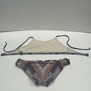Women’s bathing suit